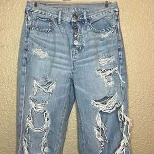 American Eagle mom Jeans
